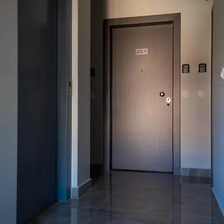 Olive 302 Apartment